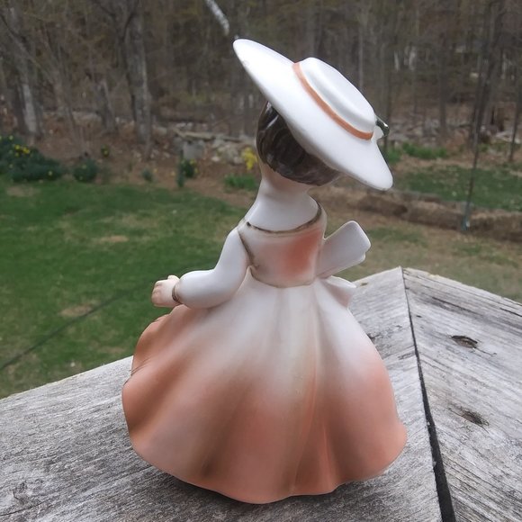 Vintage  NAPCOWARE Southern Belle Girl figurine pretty model  C6391 FLAWS - Picture 4 of 17